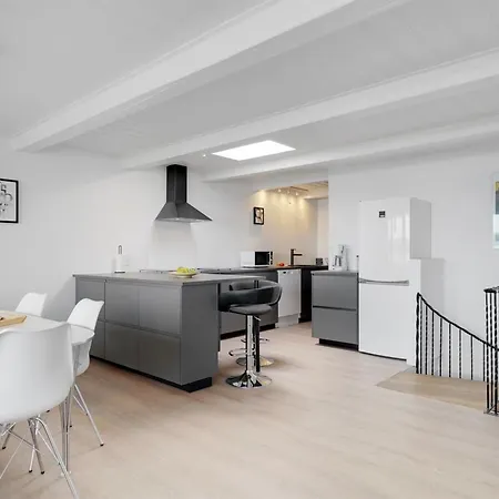 Constance - 50m From The Sea By Interhome *